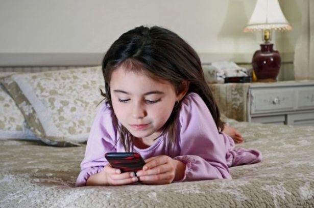 10 Bahaya Gadget untuk Anak di Bawah Usia 12 Tahun